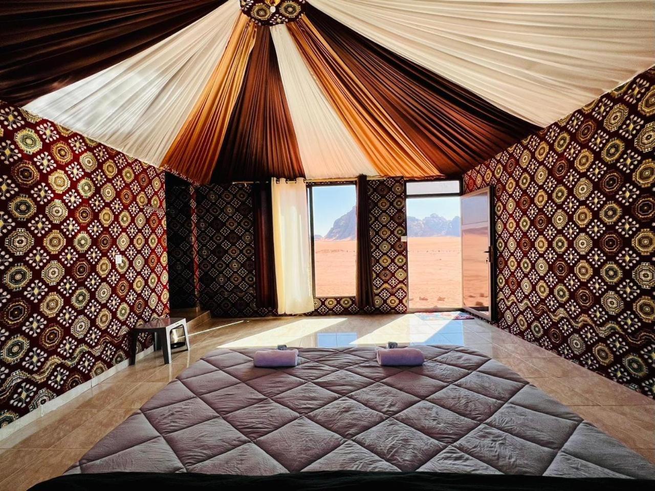 Готель Salameh'S Bedouin Camp Ваді-Рам Екстер'єр фото